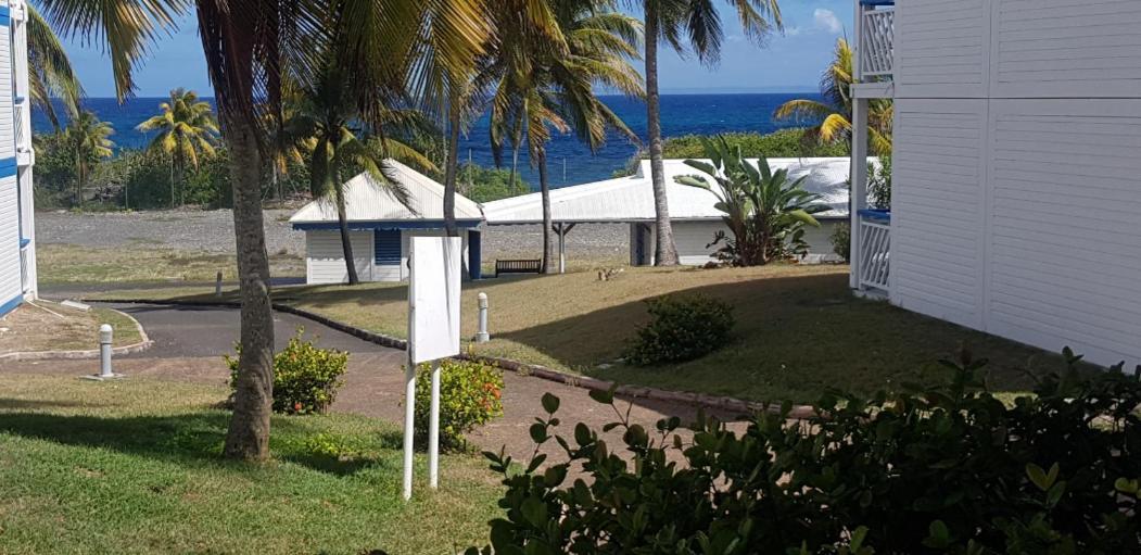 Romantique Et Bel Appartement En Bord De La Mer, Piscine Surveillee Et Belle Plage A 50M Saint-Francois  Zewnętrze zdjęcie